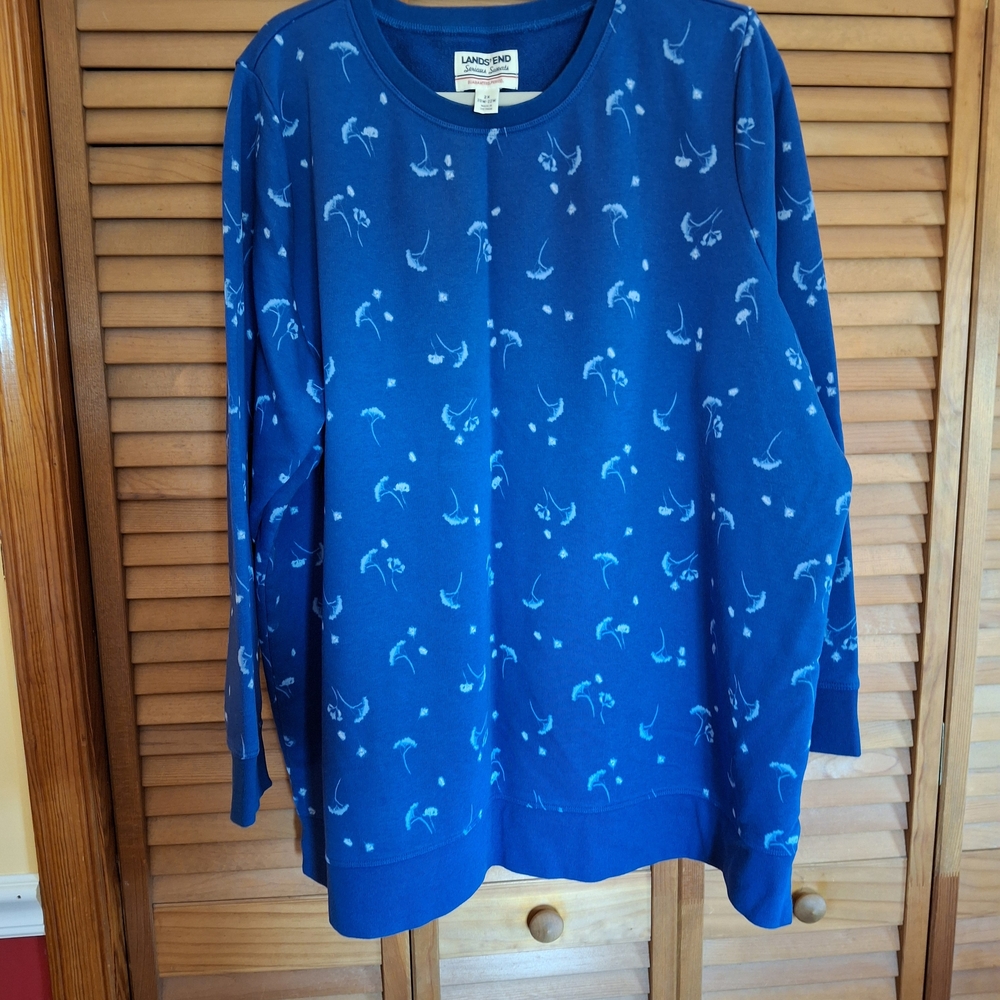 Lands' End Women's Patterned Blue Crew Neck Sweatshirt...Sz 20/22W